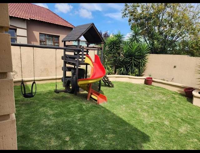 3 BEDROOM HOUSE FOR SALE IN ORMONDE